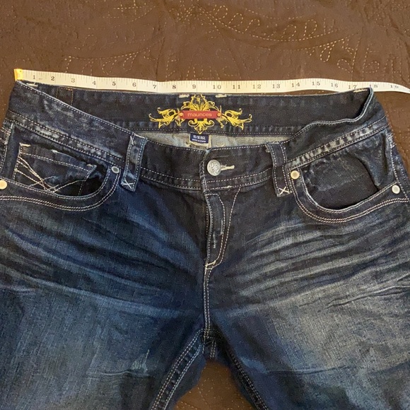 Maurices 15/16 bootcut jeans - Picture 2 of 5